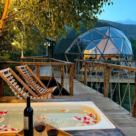 Glamping Emerald 卡兹贝吉 外观 照片