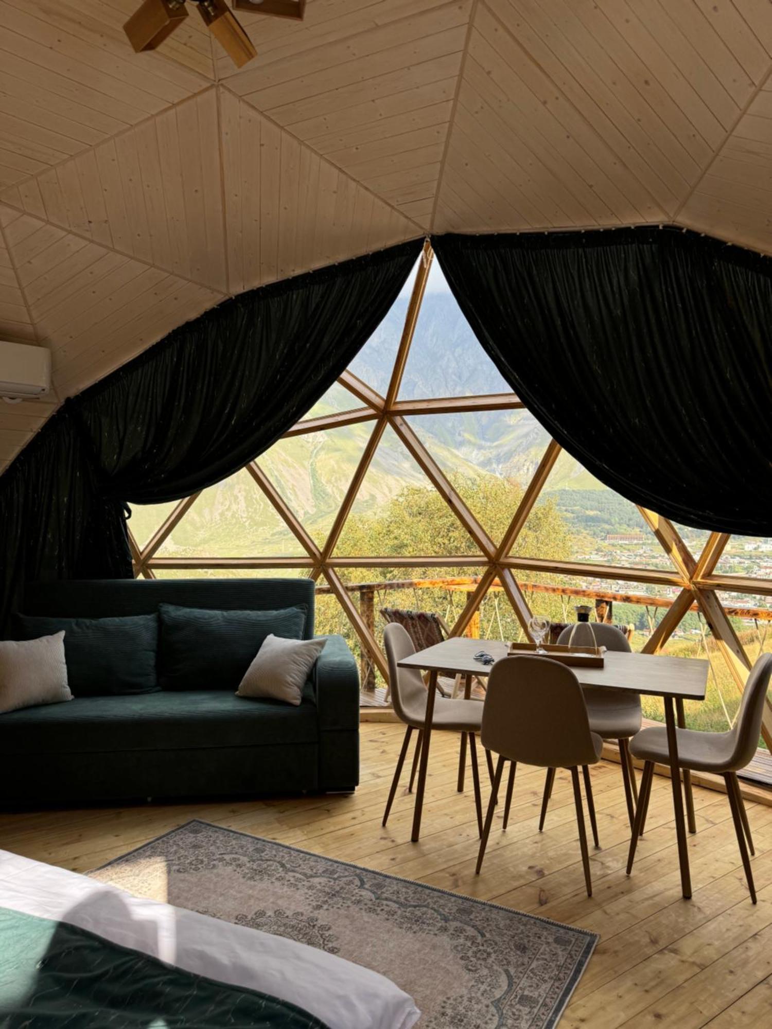 Glamping Emerald 卡兹贝吉 外观 照片
