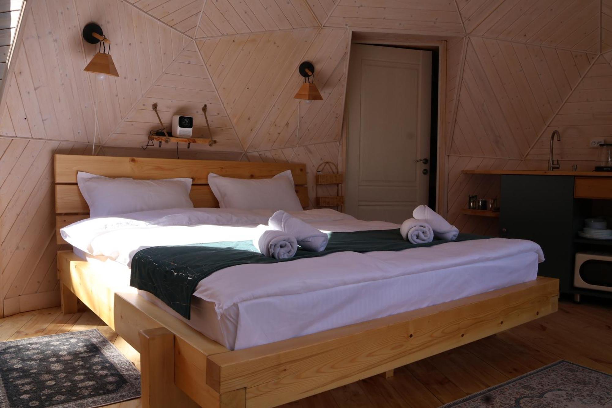 Glamping Emerald 卡兹贝吉 外观 照片